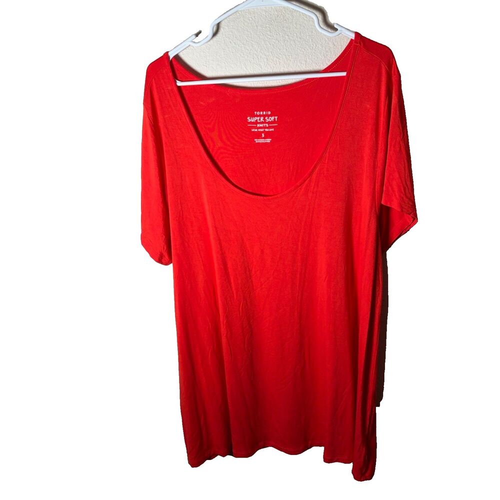 Torrid T-Shirt Women's 3 Super Soft Knits Scoop Neck Short Sleeve Basic Casual